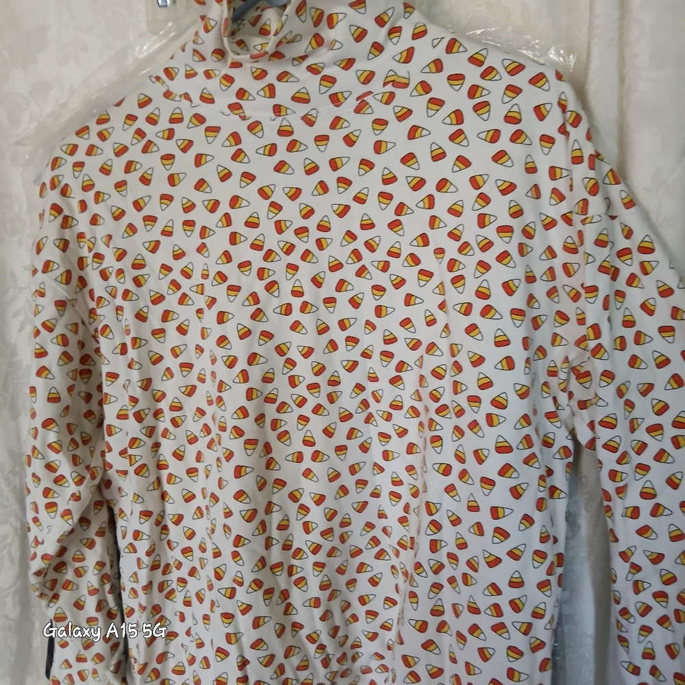 🍬🌽 Candy Corn Turtleneck 🍬🌽